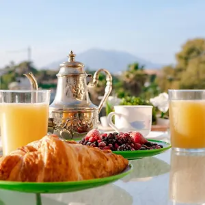 https://jardines-banus-apt.1costadelsol.com